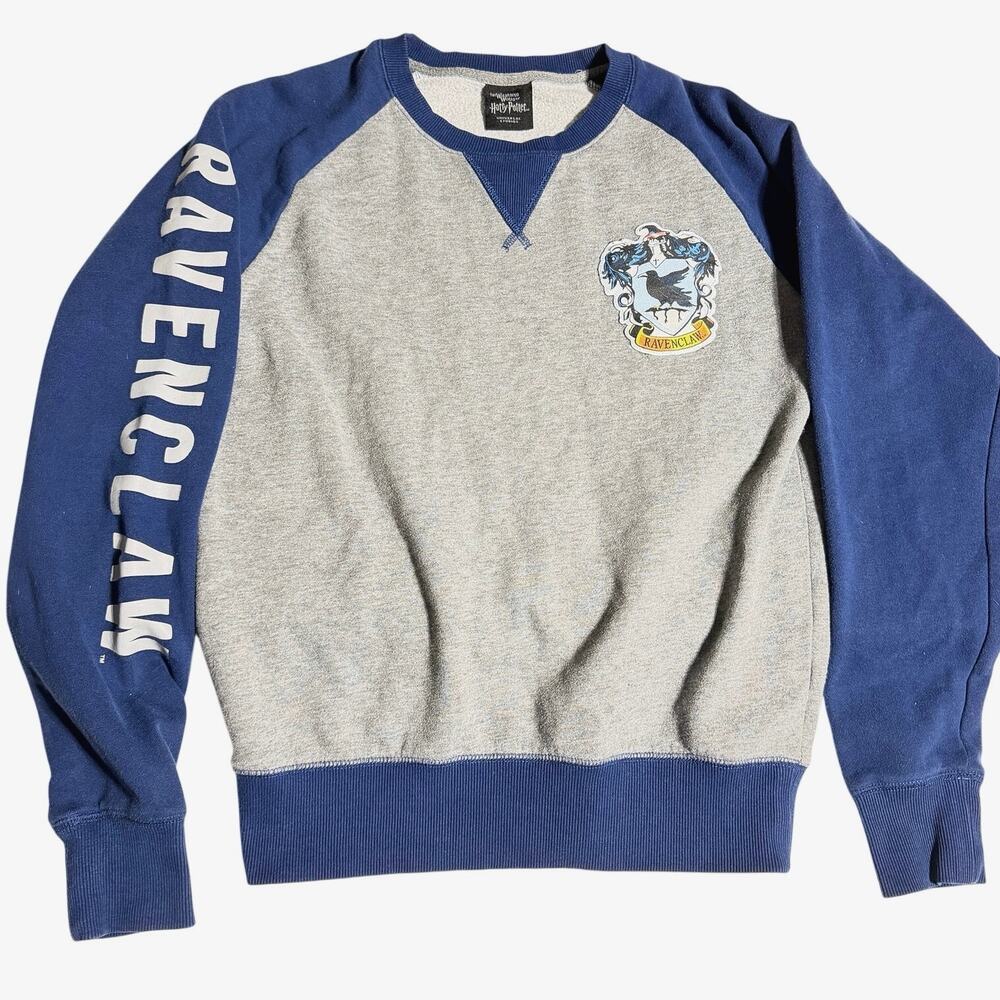 Harry Potter Ravenclaw Sweatshirt Small Universal Studios Spell Out Crewneck